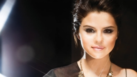 Selena Gomez: "Demi Lovato ainda é a minha melhor amiga"