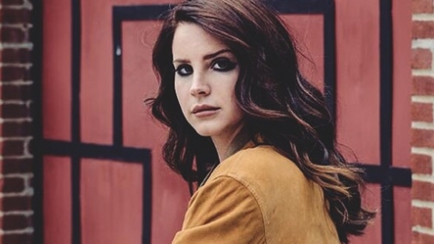 Lana Del Rey adia show em Israel devido a conflitos na região