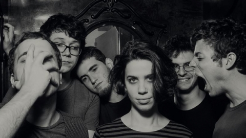 Banda Baleia divulga EP ao vivo "Maravilha8"