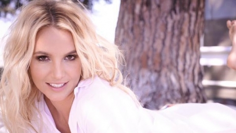 Novo álbum de Giorgio Moroder trará participações de Britney Spears, Sia, Charli XCX, entre outros