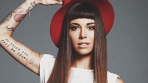 Ouça "All That Matters", faixa inédita de Christina Perri para a coletânea "Finding Neverland"