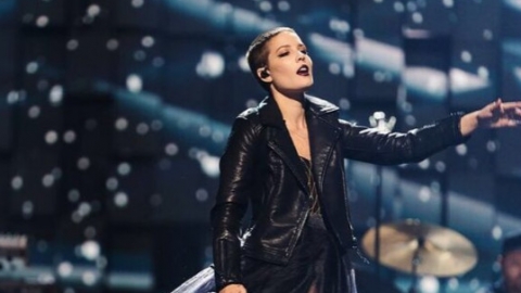 Halsey, Sting e Icona Pop cantam em evento do Prêmio Nobel