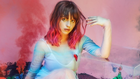 Gabrielle Aplin tem o Hot Spot mais clicado da semana!