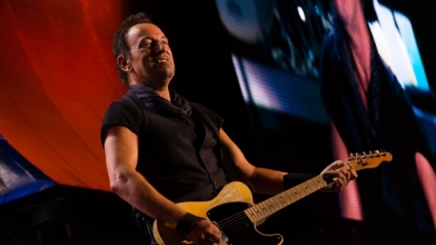 Veja algumas canções inesperadas que Bruce Springsteen já tocou ao vivo