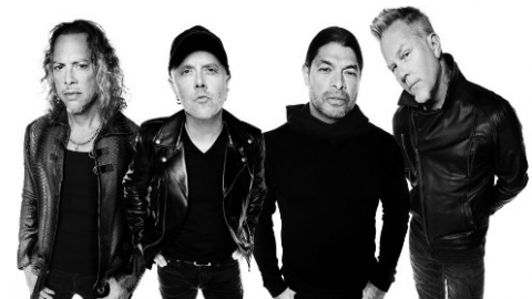 Metallica e The 1975 ganham prêmios no NME Awards. 5 Seconds Of Summer é a "pior banda"