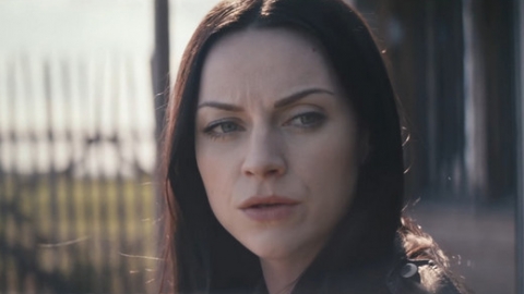 Veja o clipe de "Down By The Water", de Amy Macdonald