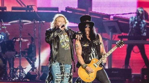 Sem atraso e com show longo, Guns N' Roses fazem as pazes com o Rock in Rio
