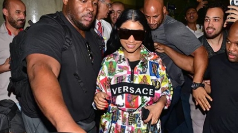 Nicki Minaj desembarca em São Paulo e manda recado aos fãs: "Obrigado Brasil. Eu te amo"