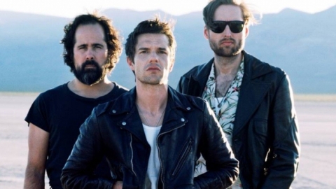 The Killers e The Cure serão headliners do Glastonbury Festival deste ano