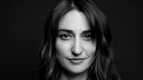 Ouça o novo single de Sara Bareilles, "Saint Honesty"