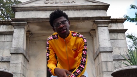 Lil Nas X segue no topo e Jonas Brothers e Khalid em alta: Veja o Top 10 singles da semana nos EUA!
