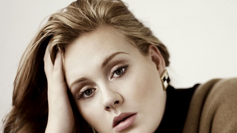 Conheça a escola por onde passaram Adele, Amy Winehouse, Jessie J e outros astros