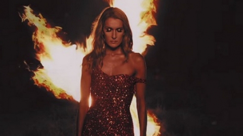 "Courage" leva Céline Dion de volta ao topo da parada americana de álbuns