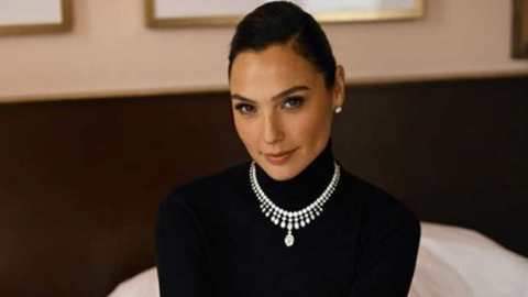 Gal Gadot junta amigos famosos para cantar "Imagine" de John Lennon. Veja!