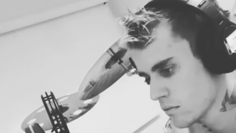 Justin Bieber aproveita período de isolamento para trabalhar em novas músicas. Veja!