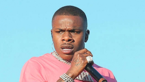 Depois de quatro semanas, DaBaby desbanca The Weeknd do topo da parada de álbuns dos EUA