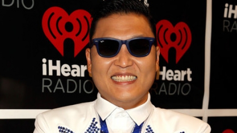 Psy ganha prêmio de canção do ano em seu país